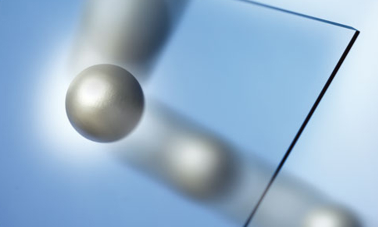 PLEXIGLAS®XT Resist