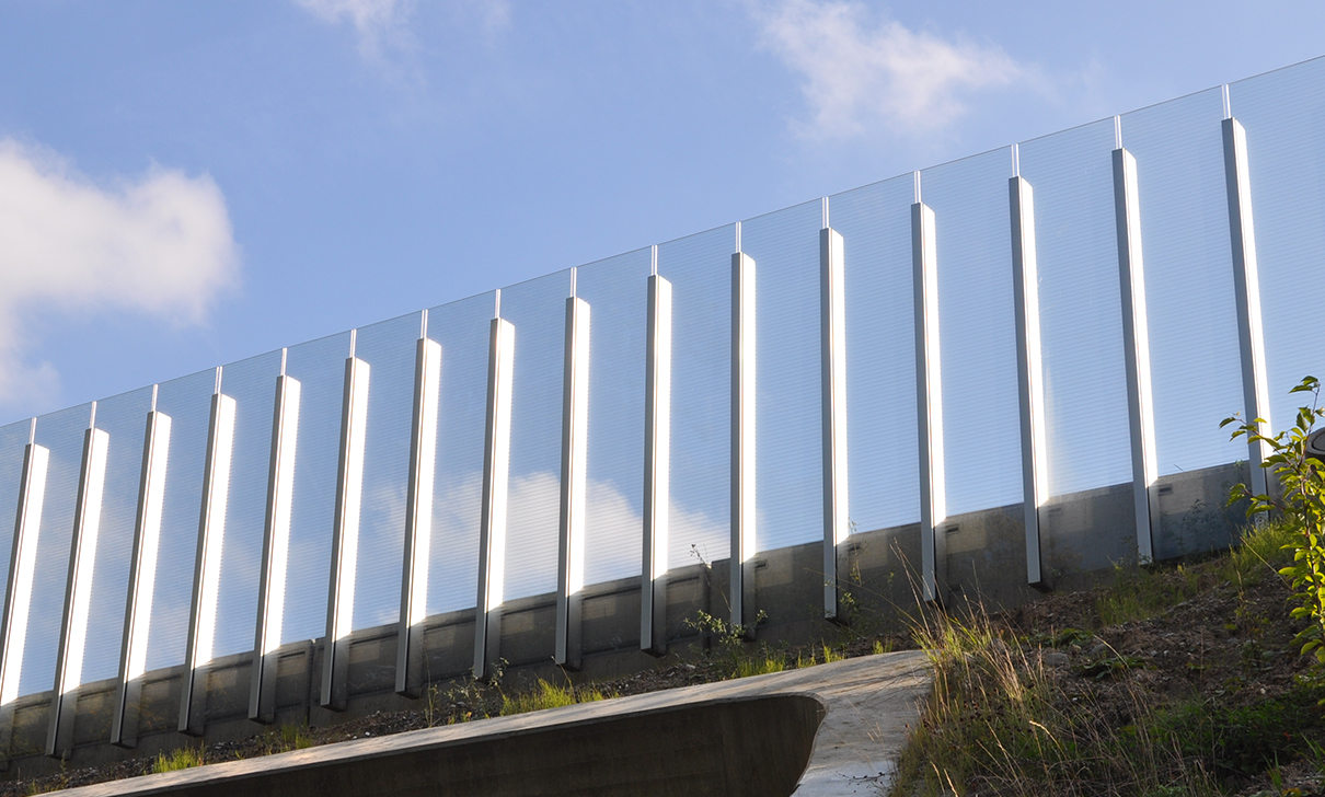 PLEXIGLAS® Soundstop Birdguard